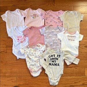 Assorted Baby Onesie Bodysuit Set 10 pieces